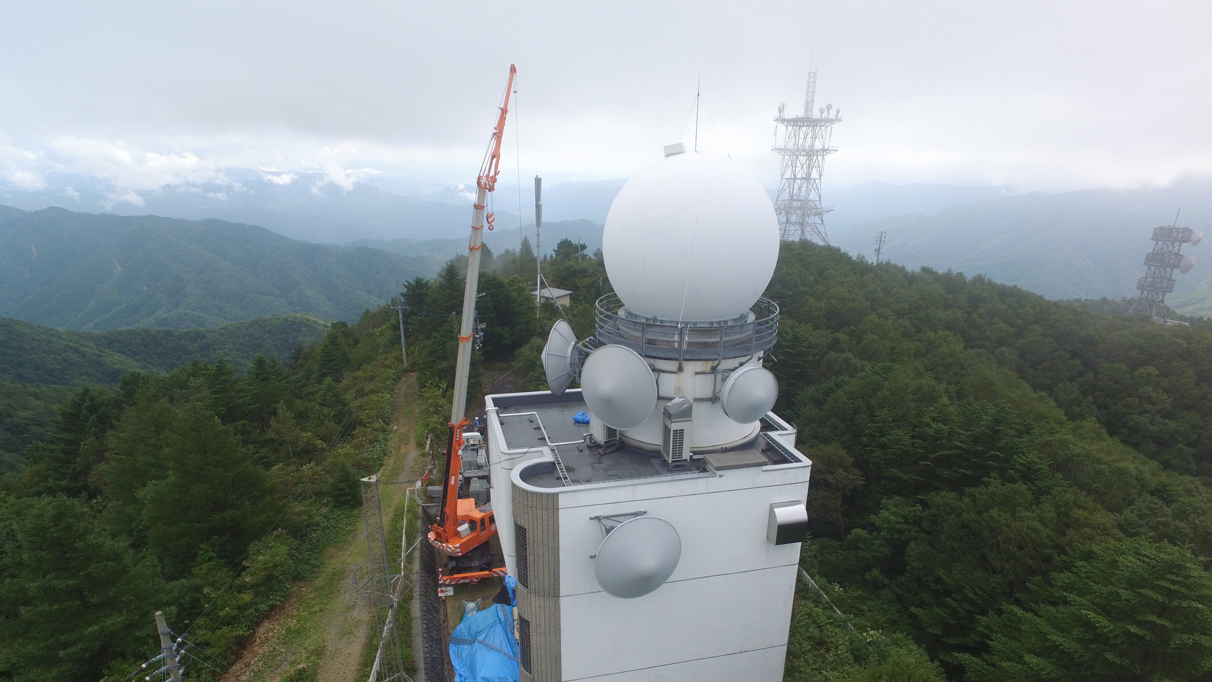 雨量レーダー設備工事